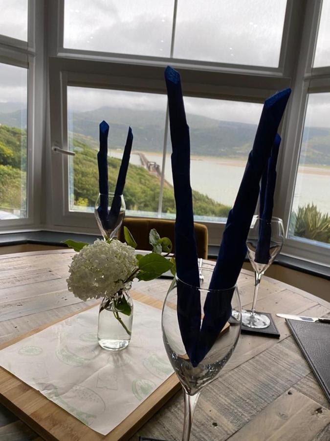 No6 Bed and Breakfast Barmouth Eksteriør billede