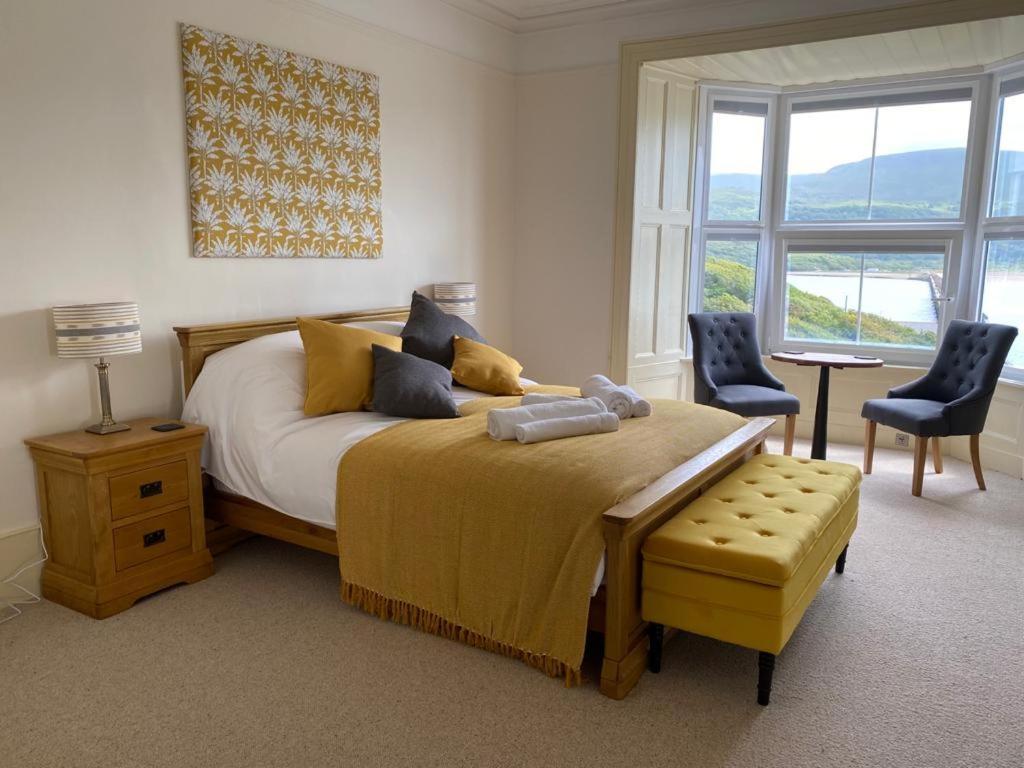 No6 Bed and Breakfast Barmouth Eksteriør billede
