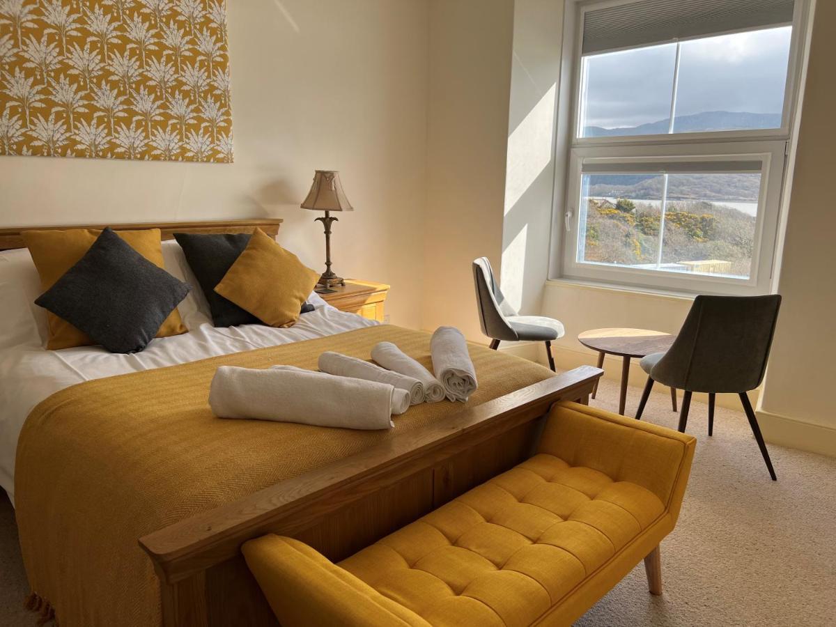 No6 Bed and Breakfast Barmouth Eksteriør billede